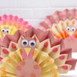 How to make a turkey table decoration