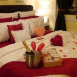 How to decorate your room romantically